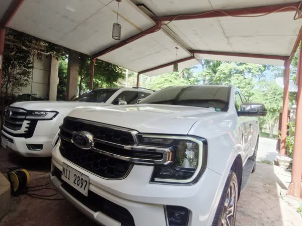 Ford Ranger and SUV interiors, JMV home service car wash, Davao City