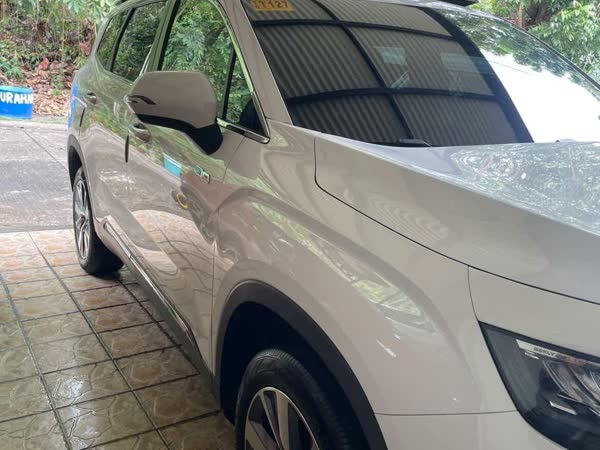 White crossover, full exterior, JMV home service car wash, Davao City