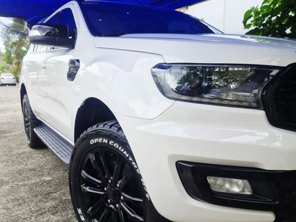 Ford Everest, JMV home service car wash, Davao City