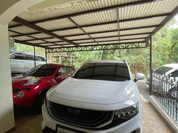 White crossover and wheel clean, JMV home service car wash, Davao City