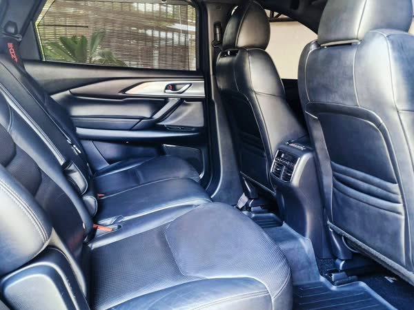 Crossovers, Mazda CX-9 interior, JMV home service car wash, Davao City